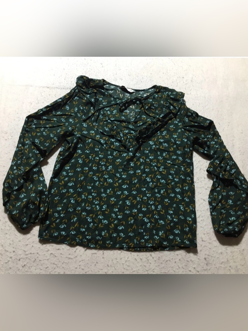 Sonoma Green Floral Ruffle Long-Sleeve Medium Blouse